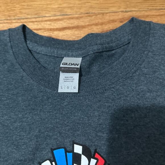 Gildan Men's Grey T-shirt - Picture 5 of 5